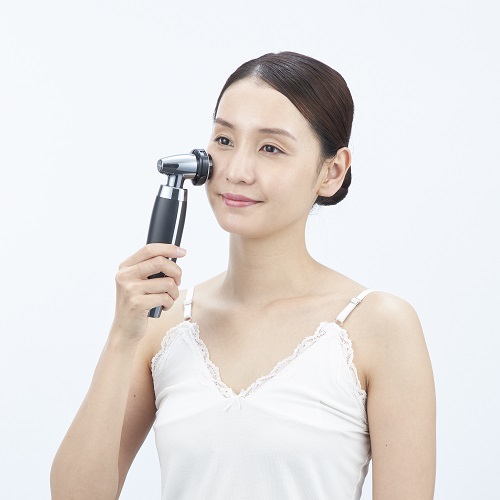 ルミナスリフト for Salon (ナノリフトセラム 100ml付) ヤーマンの通販